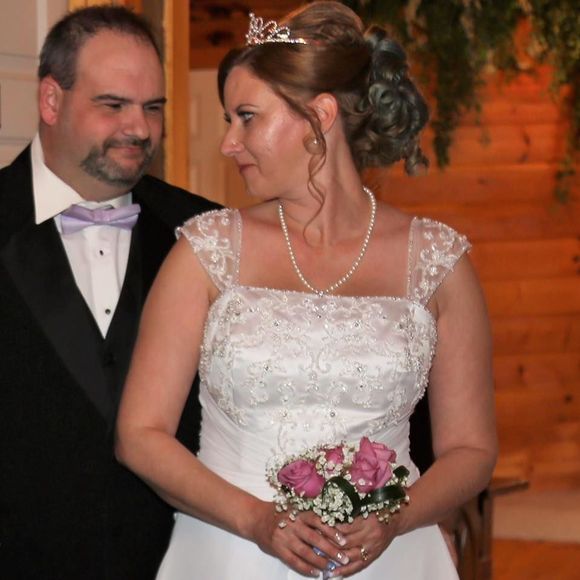 Meet your Posher, Allison - Picture 1 of 1